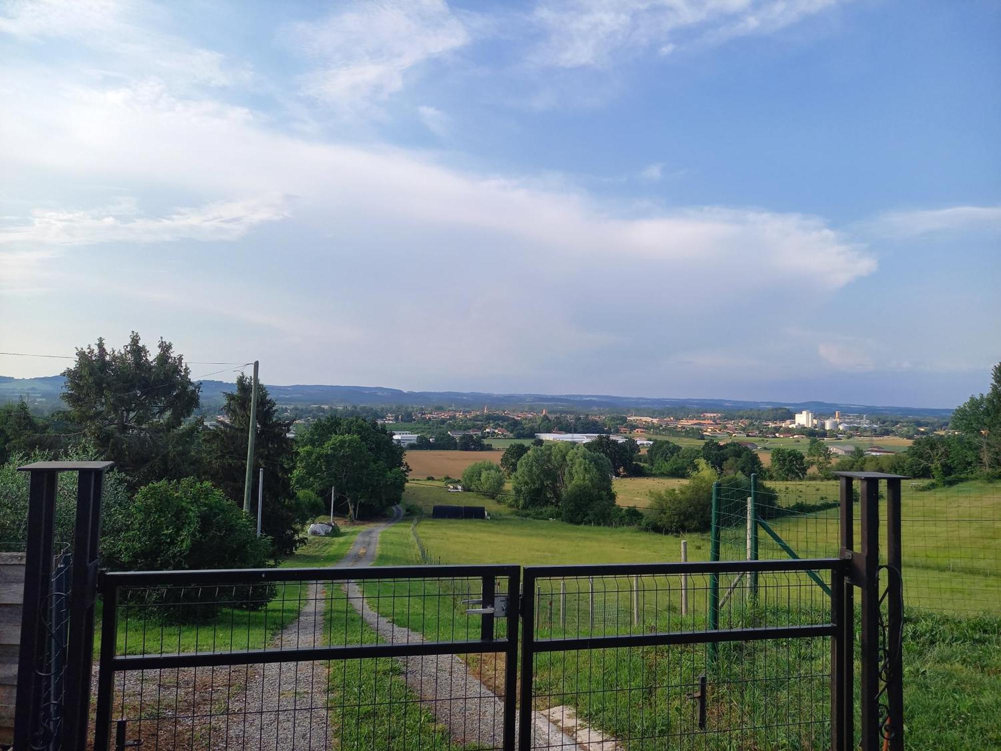 Gites Panoramique Sainte-Livrade-sur-Lot エクステリア 写真